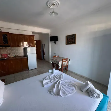 Brai's Center Apartment Ksamil